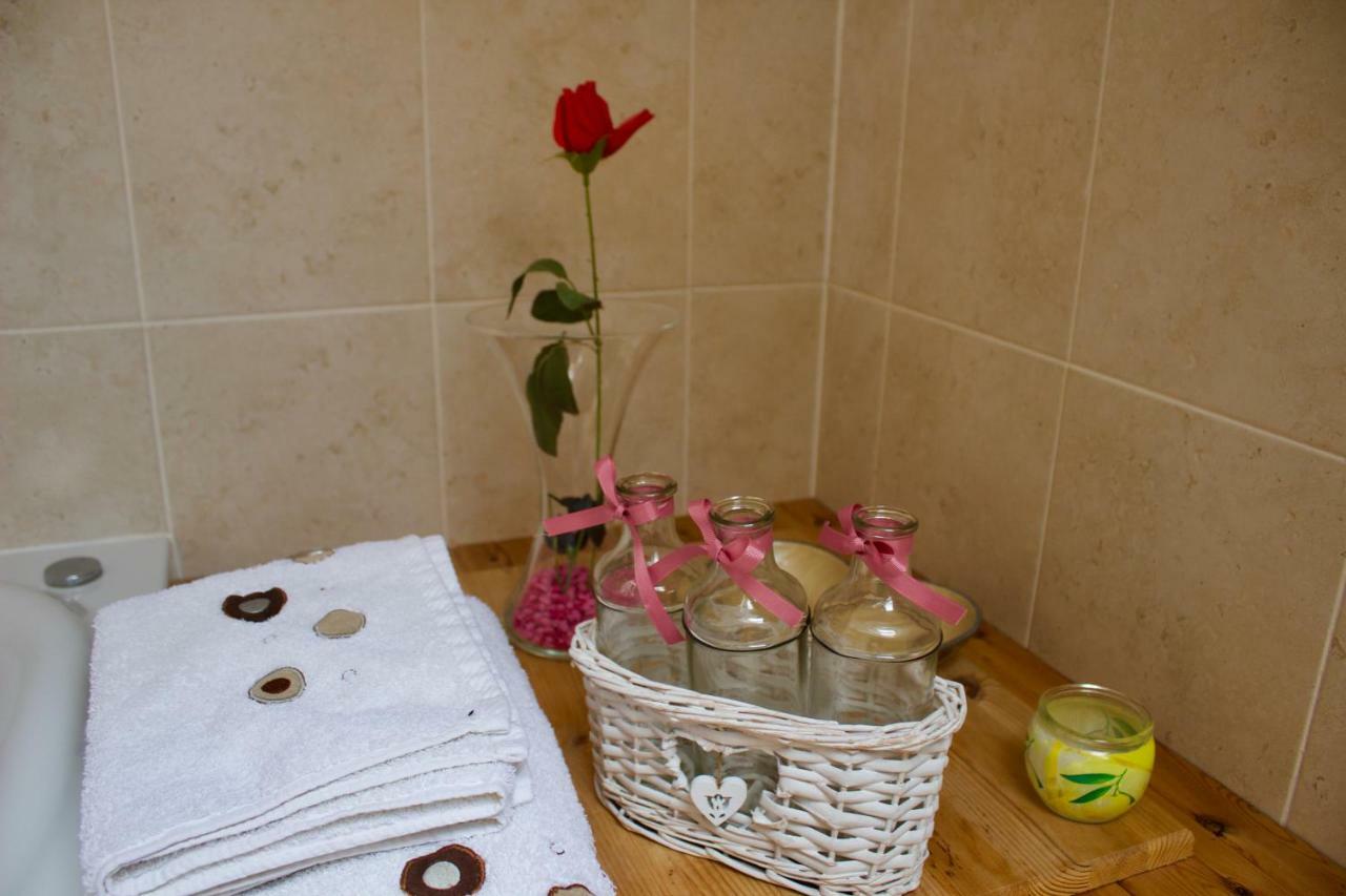 Cuas A' Gamhna Bed & Breakfast Clynacartan ภายนอก รูปภาพ